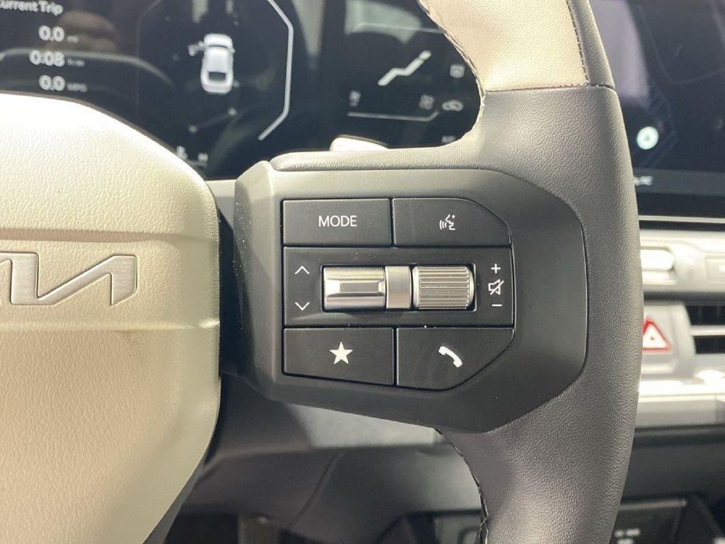 New 2026 Kia K4 EX w/ GT-Line Premium Package FWD image 34