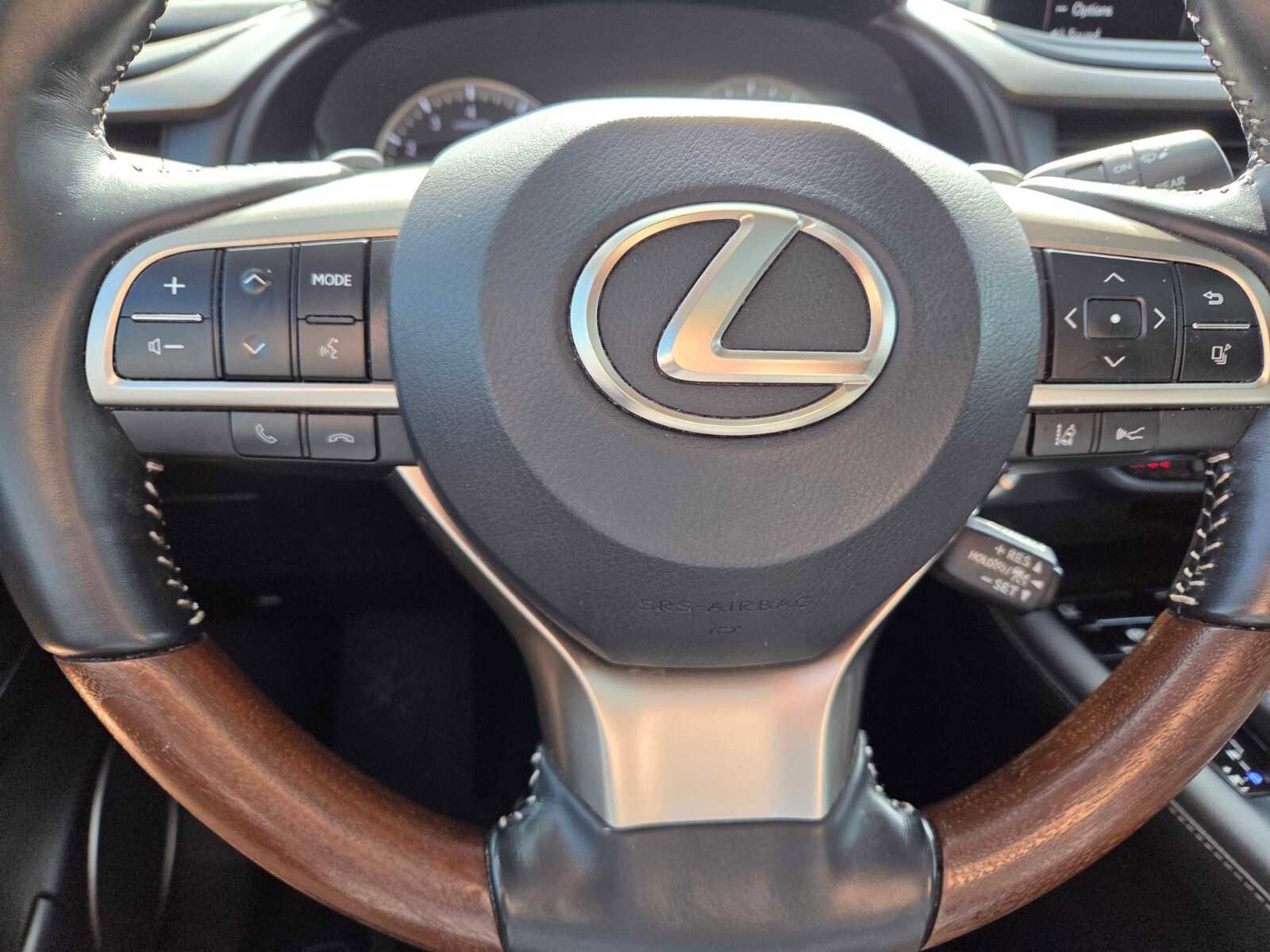 Used 2021 Lexus RX 350L FWD w/ Premium Package image 32