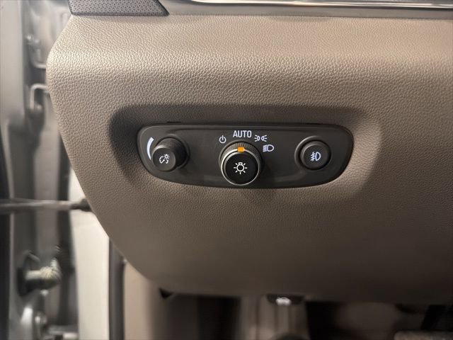 Used 2021 Chevrolet Traverse Premier w/ LPO, Floor Liner Package image 23