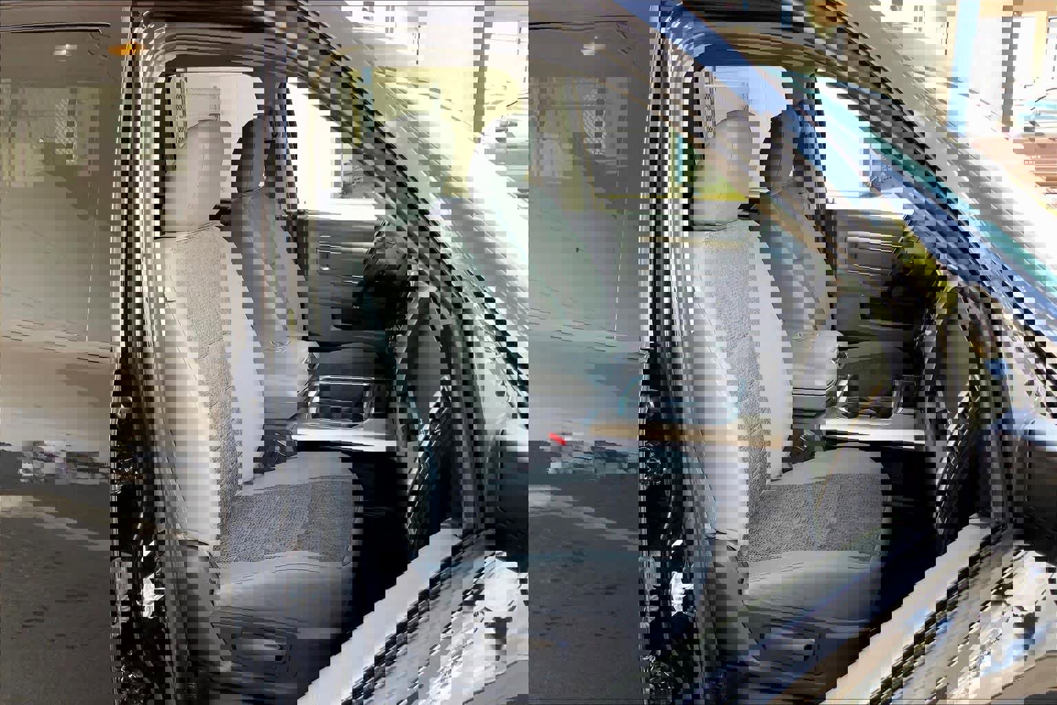 Used 2018 RAM 1500 Big Horn image 9