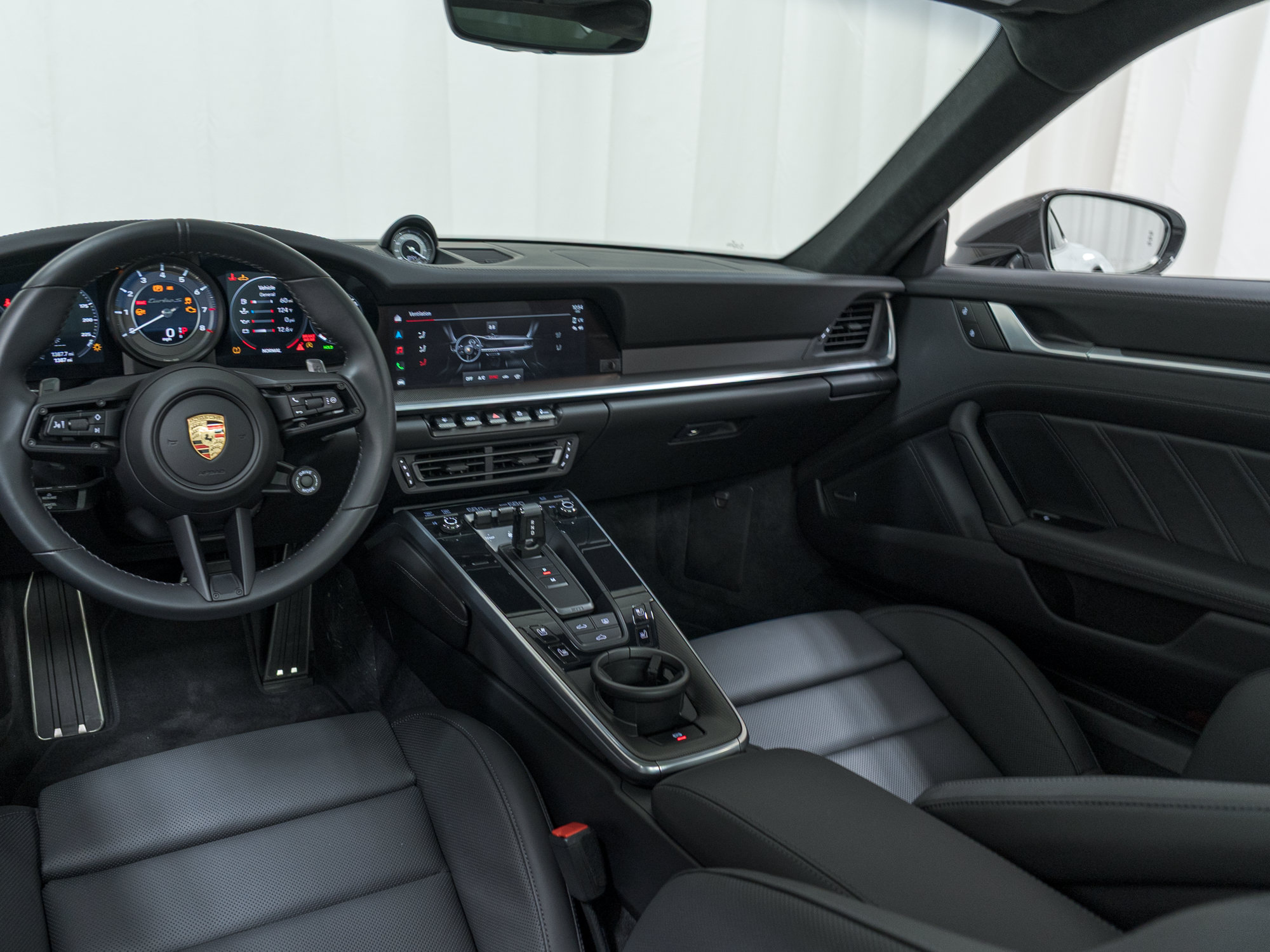 Certified 2023 Porsche 911 Turbo S AWD/4WD image 23
