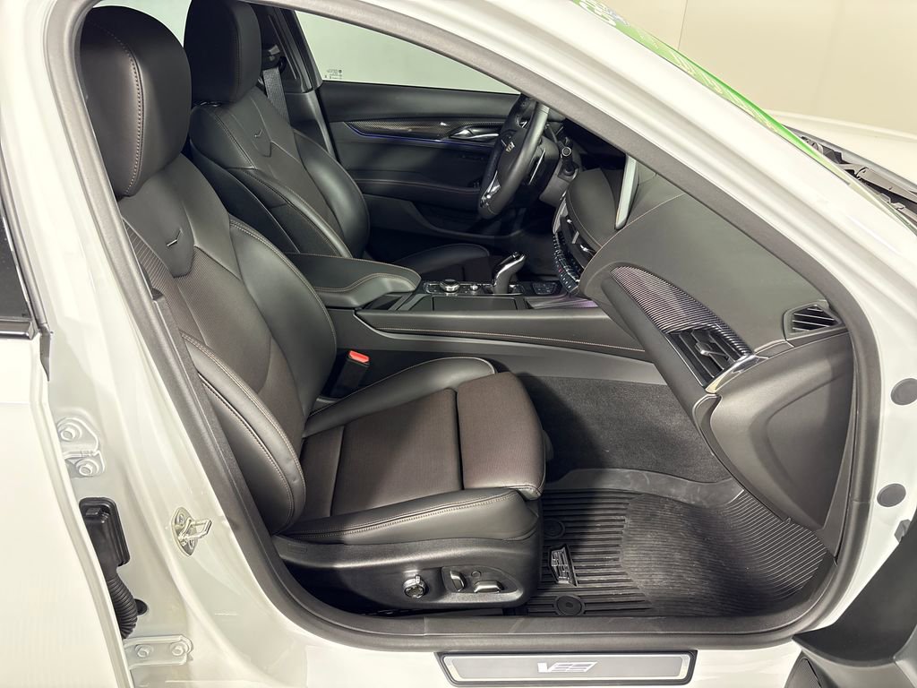 Used 2026 Cadillac CT5 V image 7