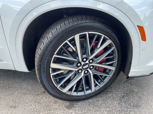 Used 2025 Cadillac XT6 Sport w/ Technology Package AWD/4WD image 47