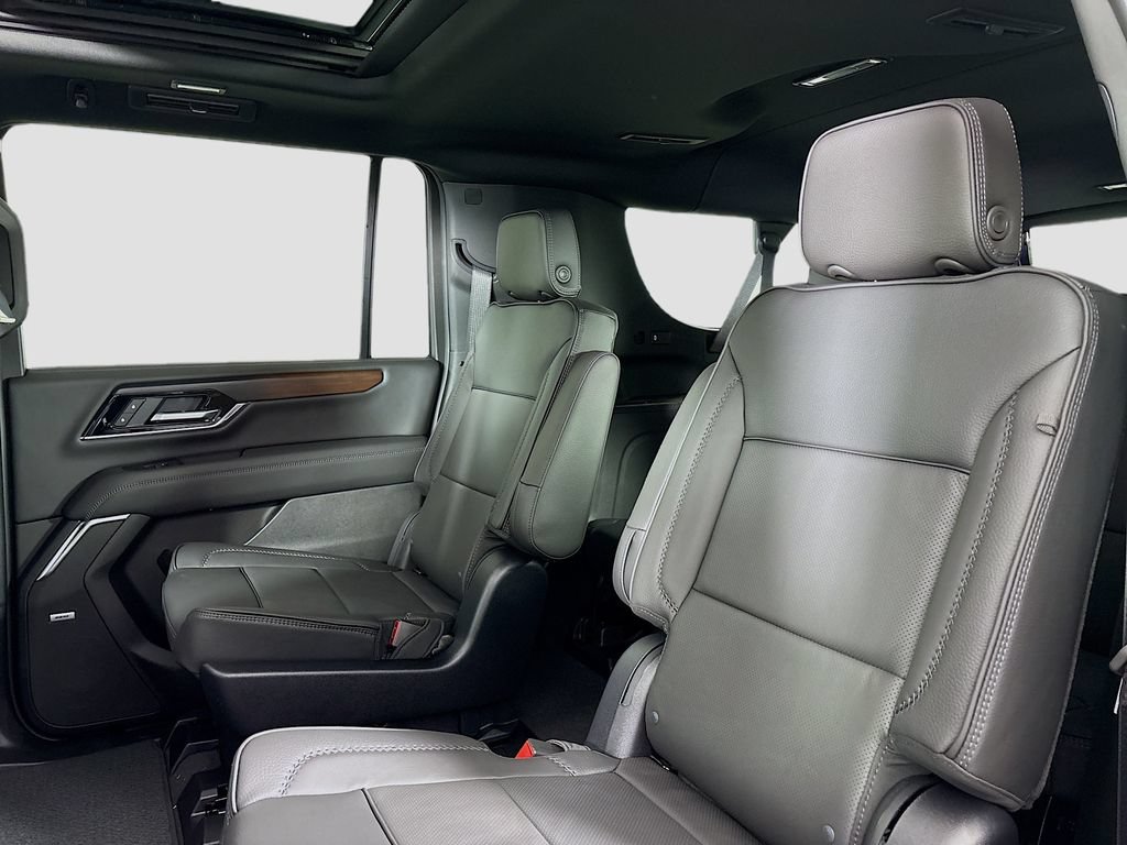 New 2026 GMC Yukon XL Denali w/ Denali Reserve Package AWD/4WD image 25