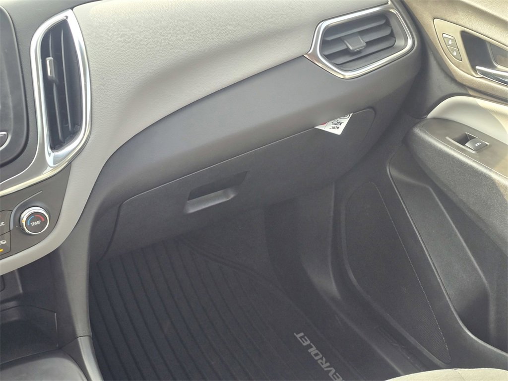 Used 2024 Chevrolet Equinox LS w/ LS Convenience Package image 18