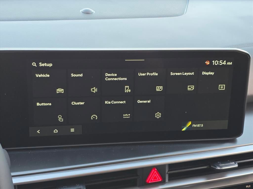 New 2026 Kia Sorento LX FWD image 17