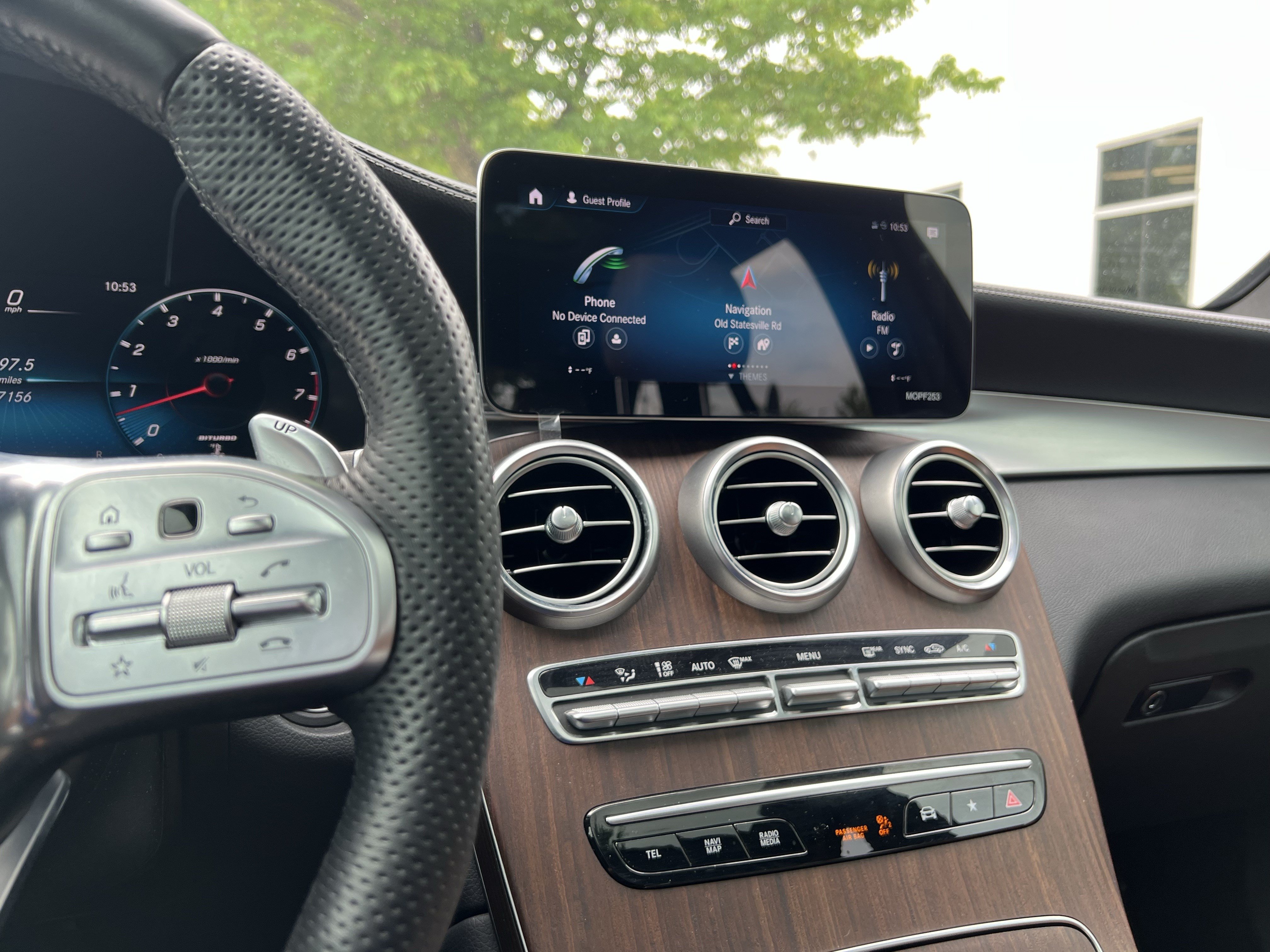 Certified 2020 Mercedes-Benz GLC 43 AMG 4MATIC image 31