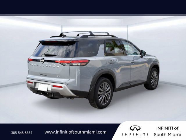 Used 2023 Nissan Pathfinder SL w/ SL Premium Package image 4