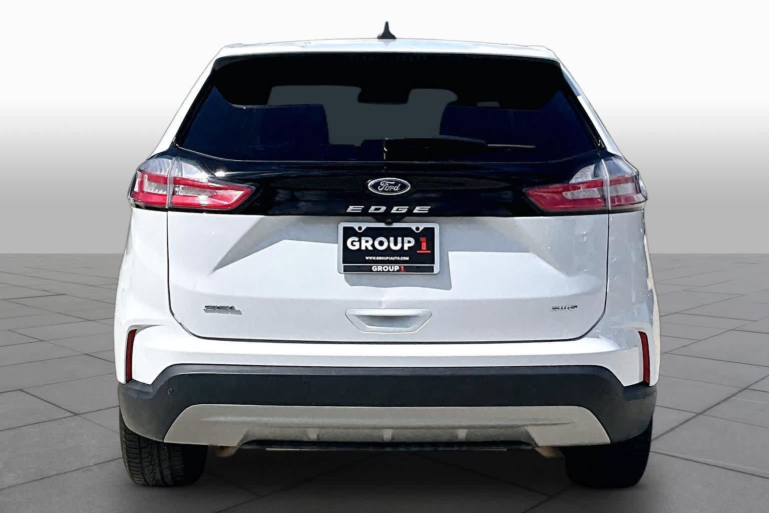 Used 2023 Ford Edge SEL AWD/4WD image 5