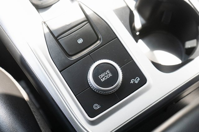 Used 2022 Ford Explorer XLT w/ Equipment Group 202A image 31