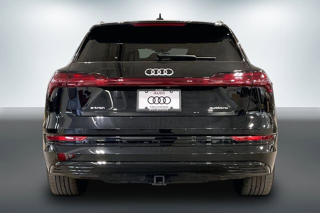 Used 2023 Audi e-tron Premium w/ Convenience Plus Package image 4