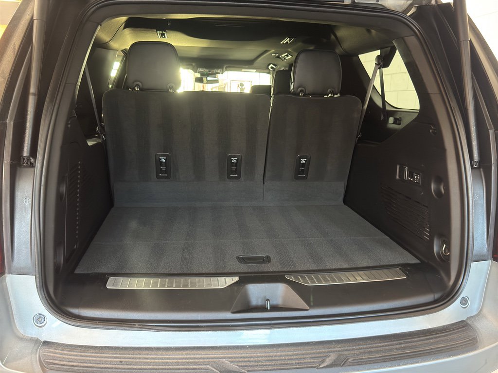 Used 2024 GMC Yukon XL Denali image 21