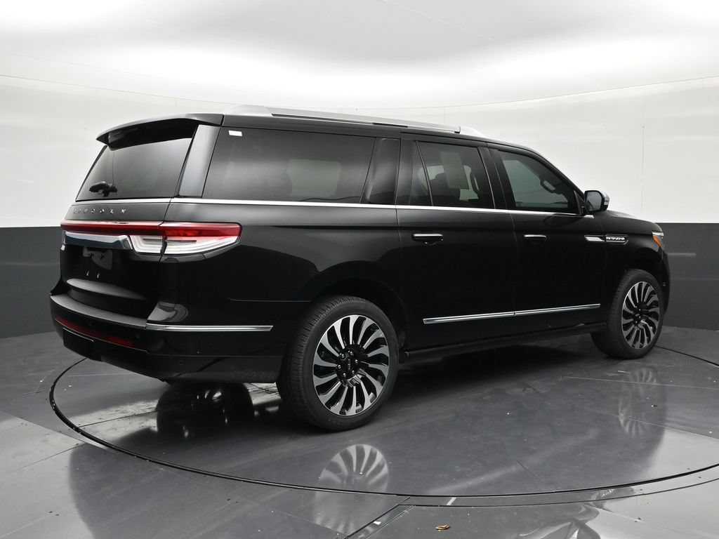 Used 2024 Lincoln Navigator L Black Label AWD/4WD image 5