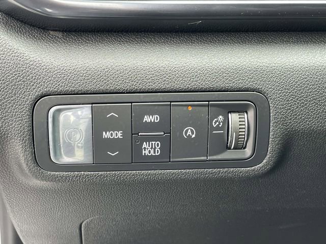 Used 2026 GMC Terrain AT4 image 17