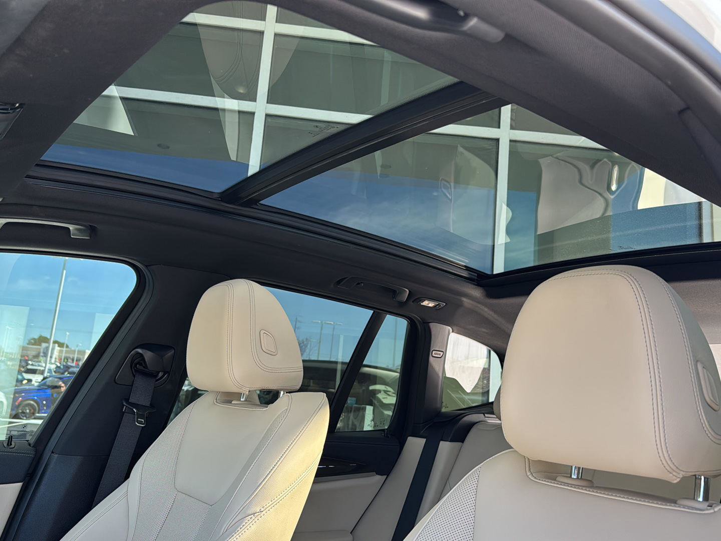 Used 2023 BMW X3 M40i w/ Parking Assistance Package image 26