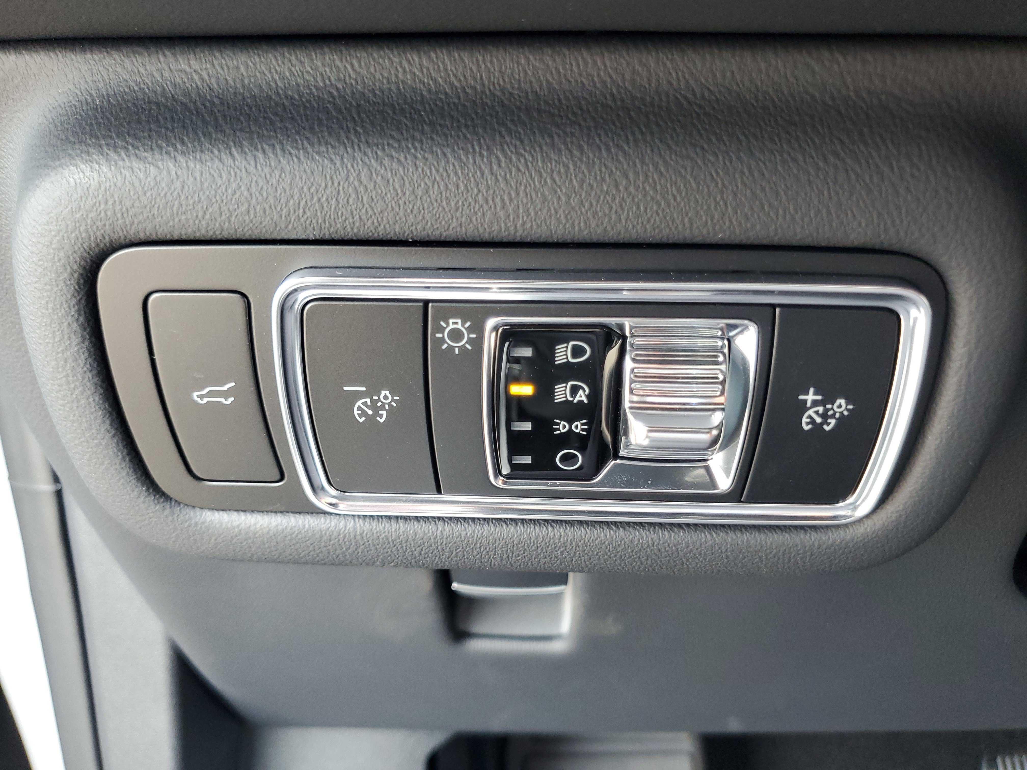 New 2026 Lincoln Nautilus Premier w/ Equipment Group 102A AWD/4WD image 14