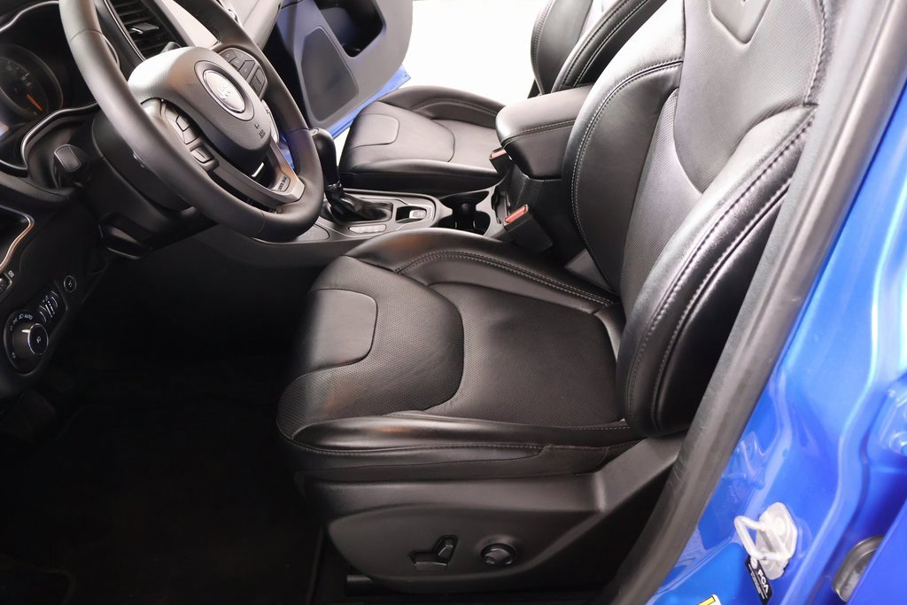 Used 2022 Jeep Cherokee Latitude Lux image 11