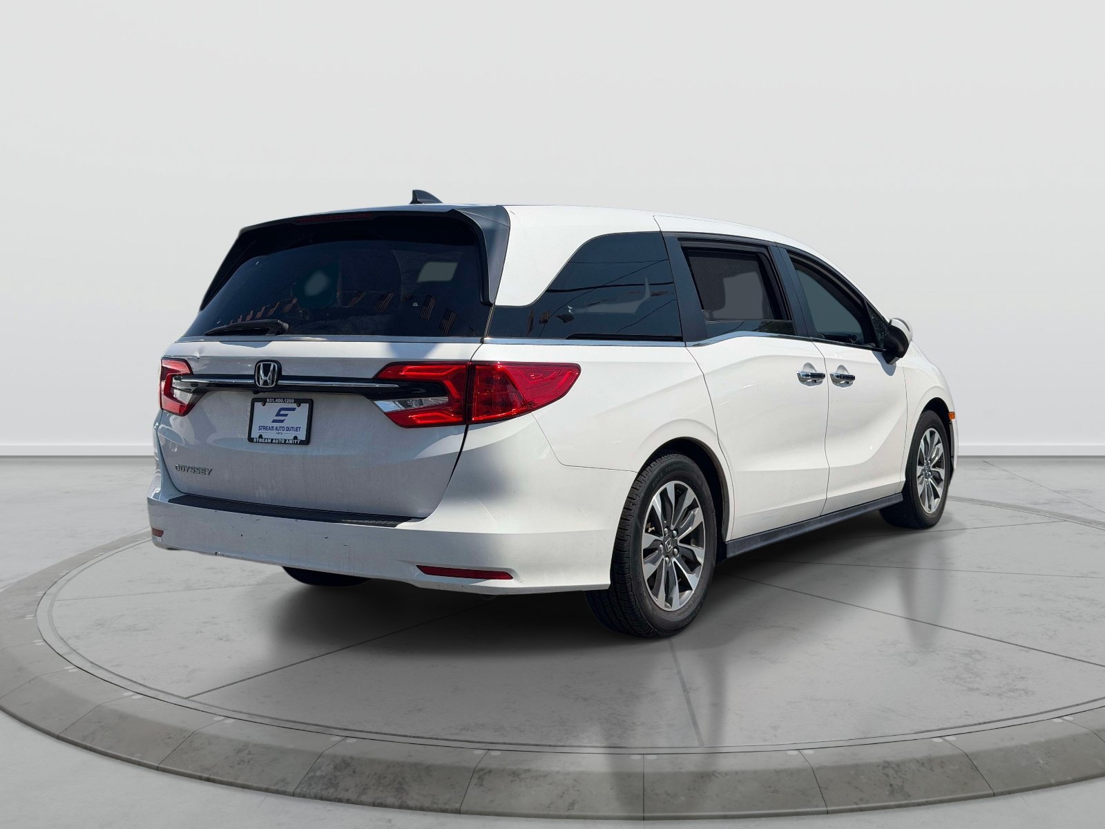 Used 2023 Honda Odyssey EX-L image 7