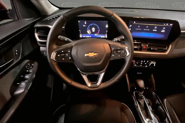 Certified 2025 Chevrolet TrailBlazer LT w/ LT Cold Weather Package AWD/4WD image 18