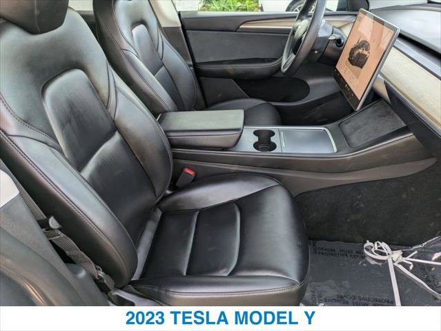 Used 2023 Tesla Model Y Performance image 25
