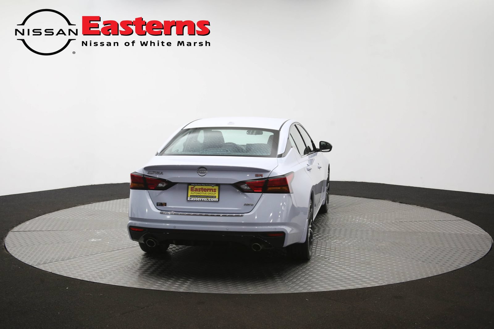Used 2023 Nissan Altima 2.5 SR AWD/4WD image 39