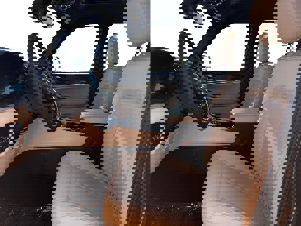 Used 2024 Jeep Grand Cherokee Limited image 10