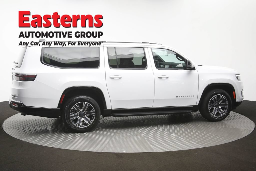 Used 2024 Jeep Wagoneer L Series II RWD image 47