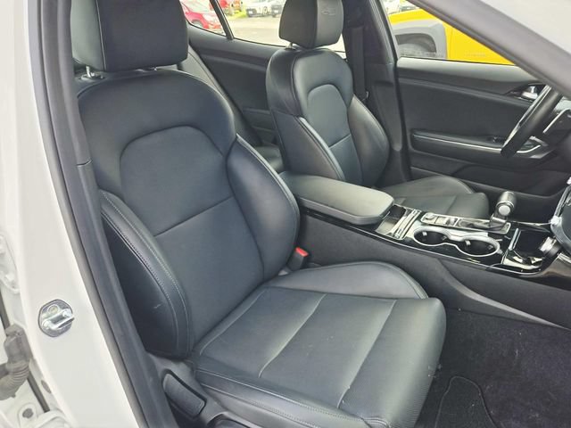 Used 2022 Kia Stinger GT-Line AWD/4WD image 12