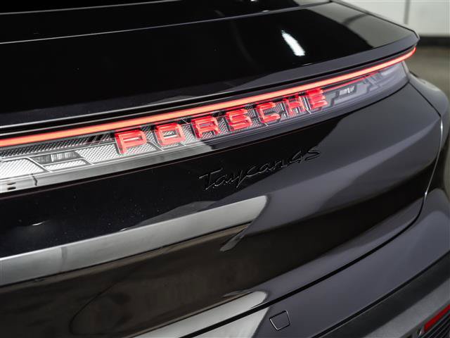 New 2026 Porsche Taycan 4S AWD/4WD image 33