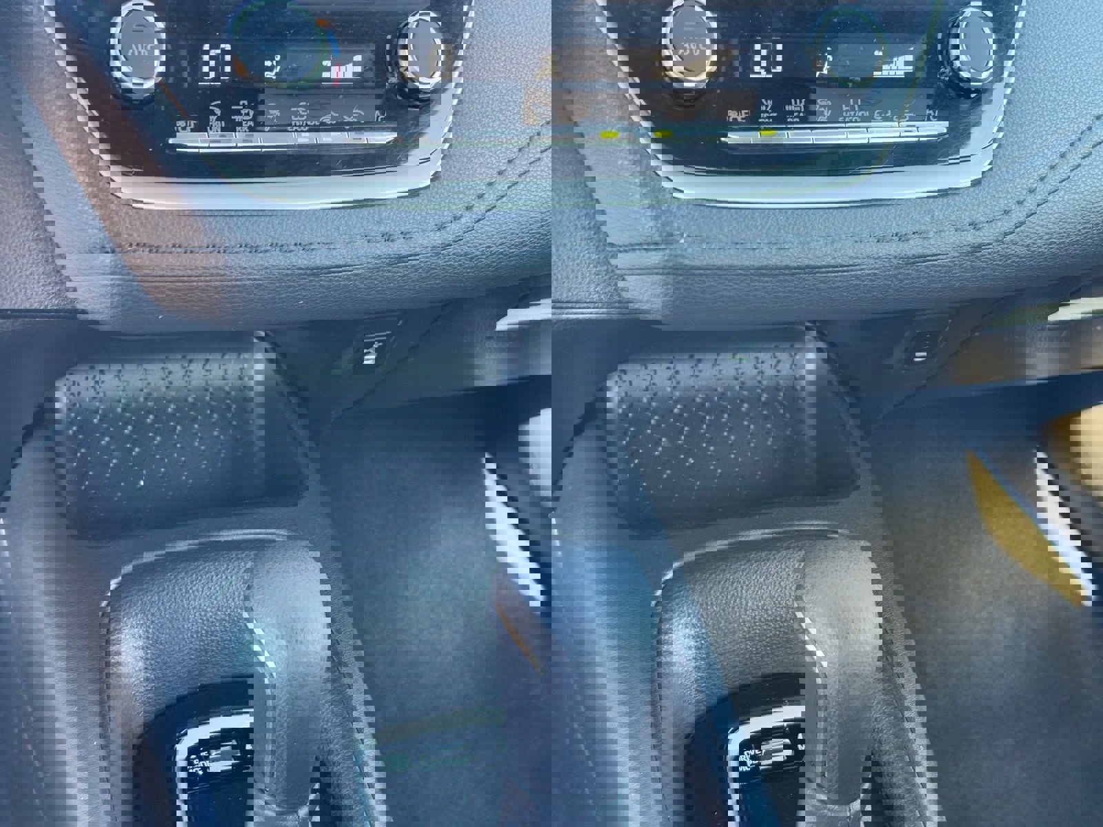 Used 2024 Toyota Corolla SE image 26