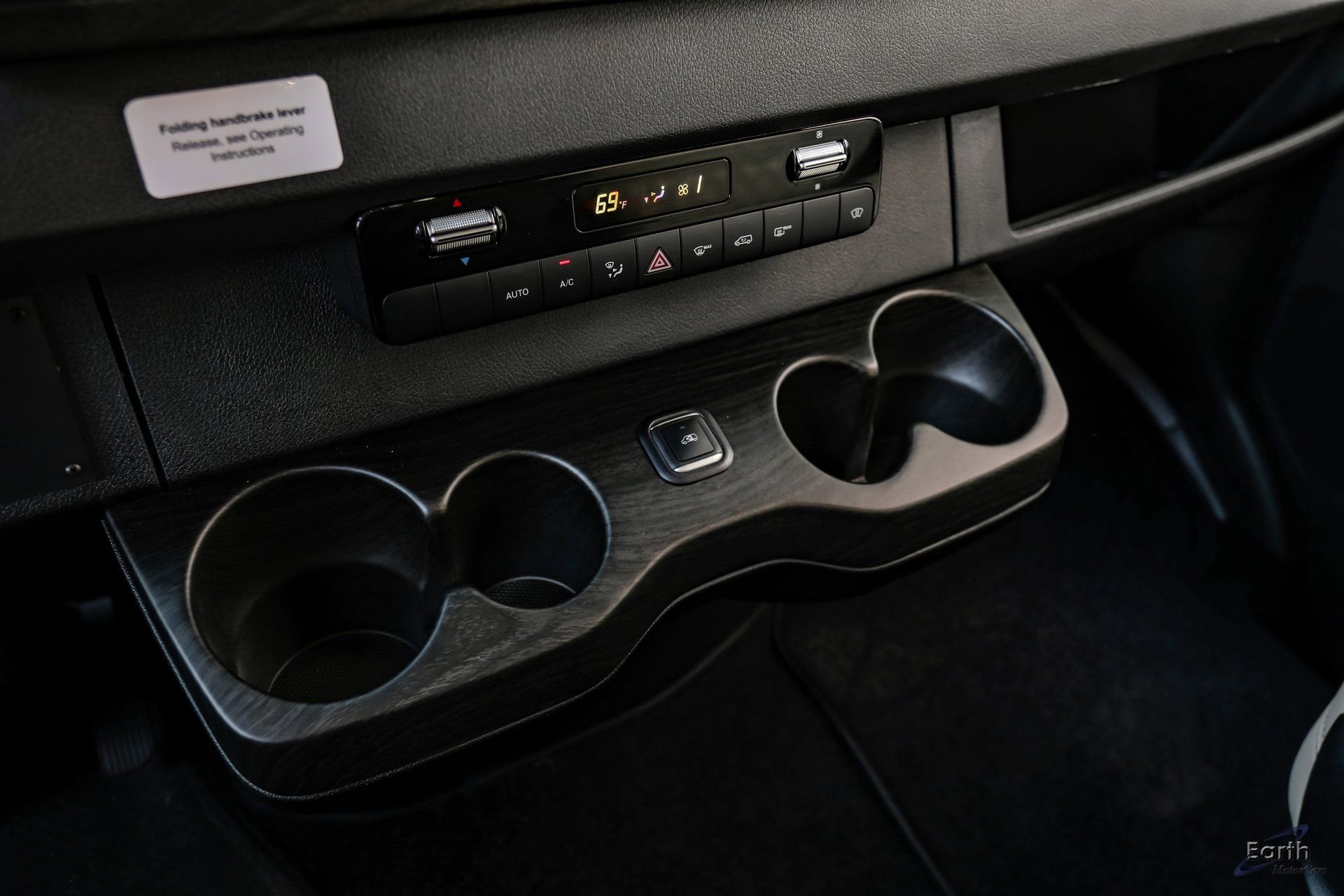 Used 2025 Mercedes-Benz Sprinter 3500 image 53