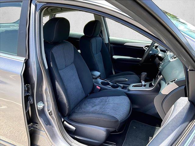 Used 2015 Nissan Sentra SV w/ Navigation Package FWD image 9