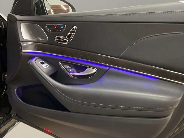 Used 2018 Mercedes-Benz S 450 Sedan image 54