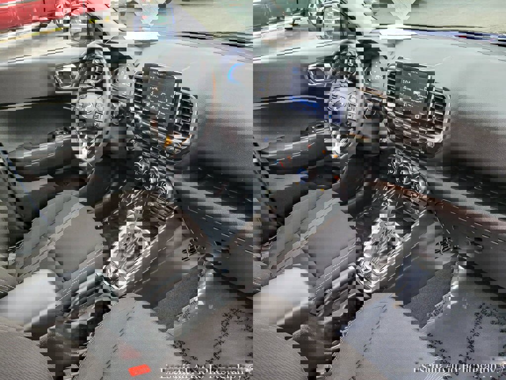 Used 2024 Hyundai Venue SEL image 33