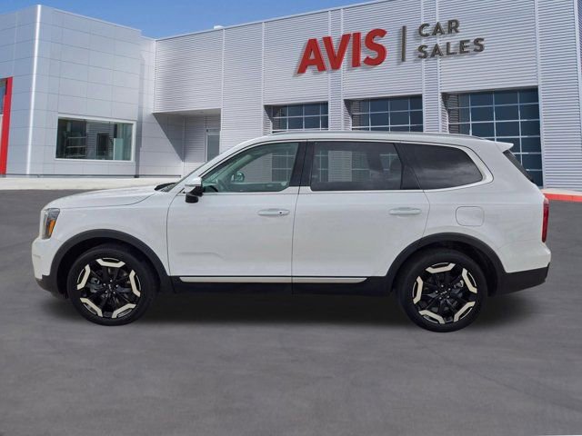 Used 2025 Kia Telluride S image 11