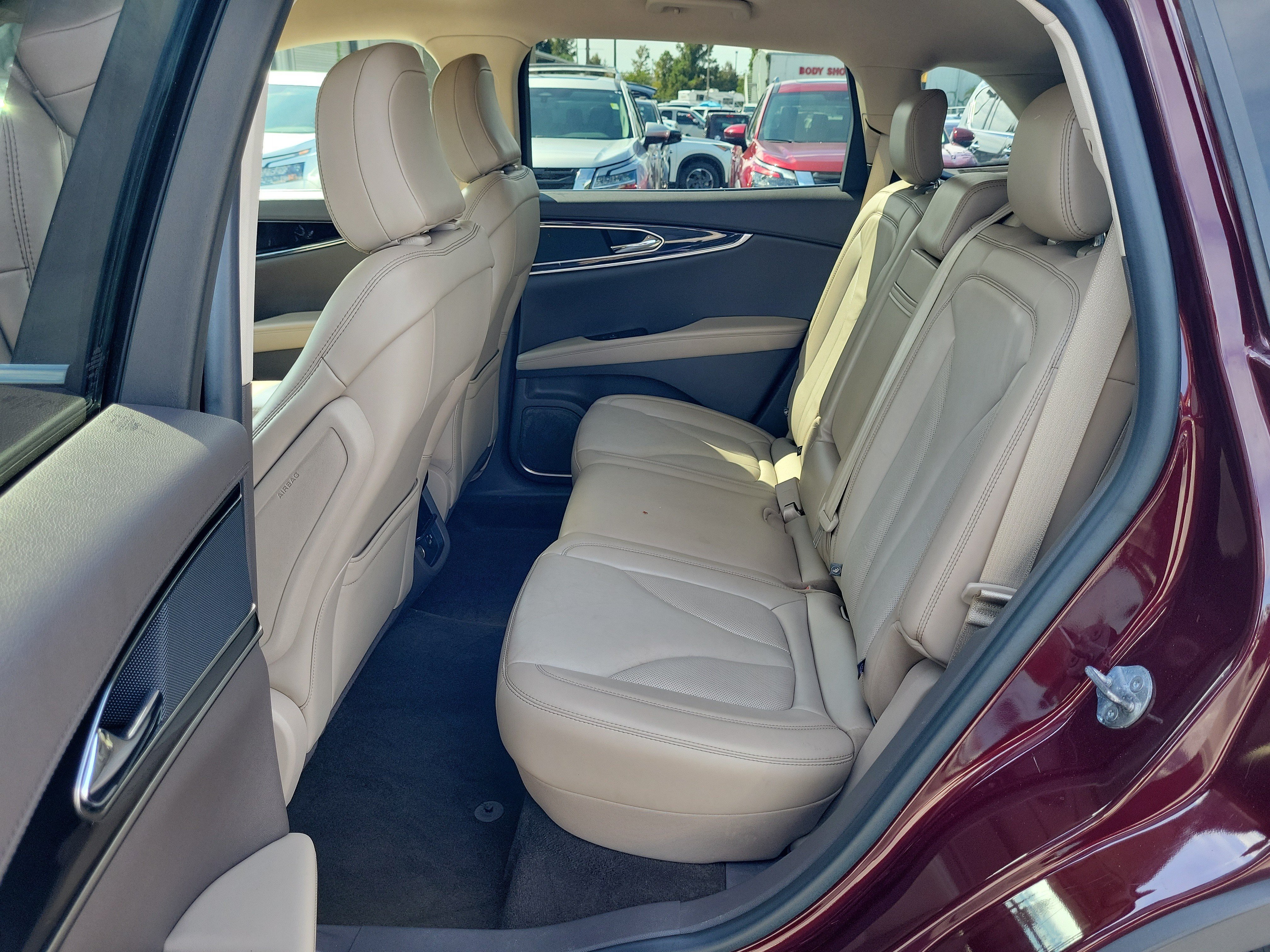 Used 2021 Lincoln Nautilus AWD w/ Equipment Group 101A image 14