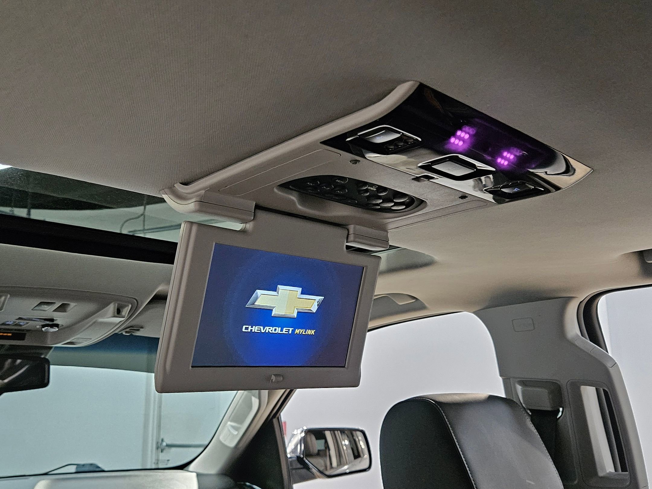 Used 2019 Chevrolet Tahoe Premier AWD/4WD image 39