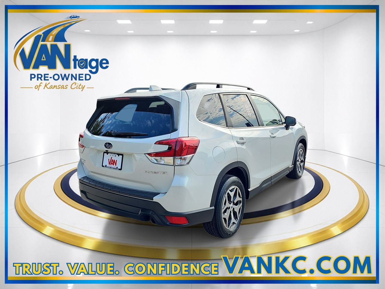 Used 2021 Subaru Forester Premium AWD/4WD image 6