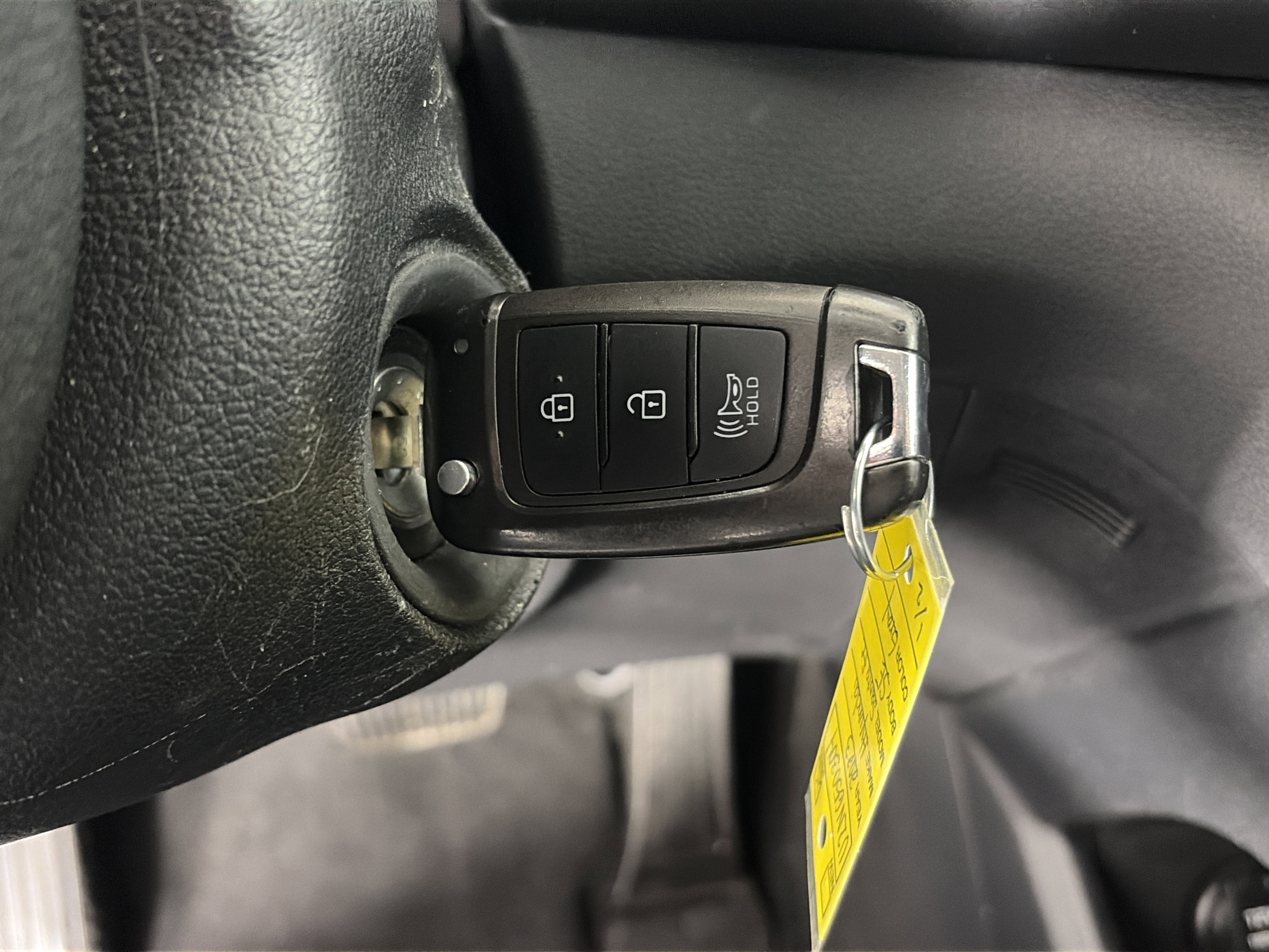 Certified 2023 Hyundai Santa Fe SE image 24