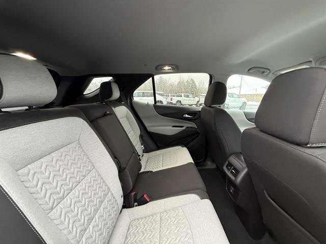 Used 2023 Chevrolet Equinox LT image 18