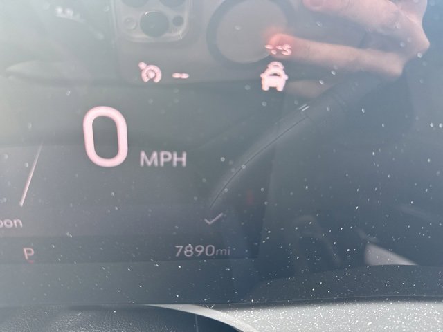 Used 2024 Buick Envista Sport Touring w/ Convenience I Package image 18