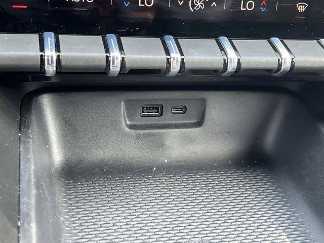 New 2026 GMC Terrain AT4 w/ Convenience Package III AWD/4WD image 64
