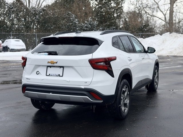 Certified 2024 Chevrolet Trax LT w/ Sunroof Package image 4