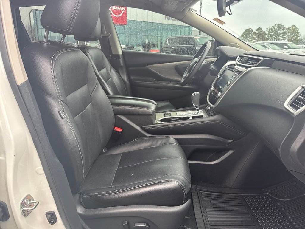 Used 2018 Nissan Murano SV w/ Premium Package image 40