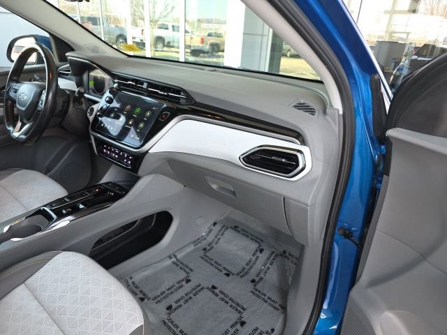 Used 2023 Chevrolet Bolt EUV Premier FWD image 9