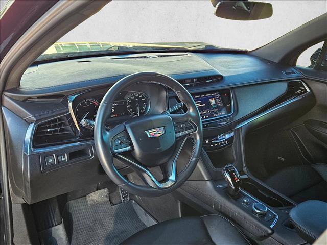 Certified 2024 Cadillac XT6 Luxury w/ LPO, Floor Liner Package image 10