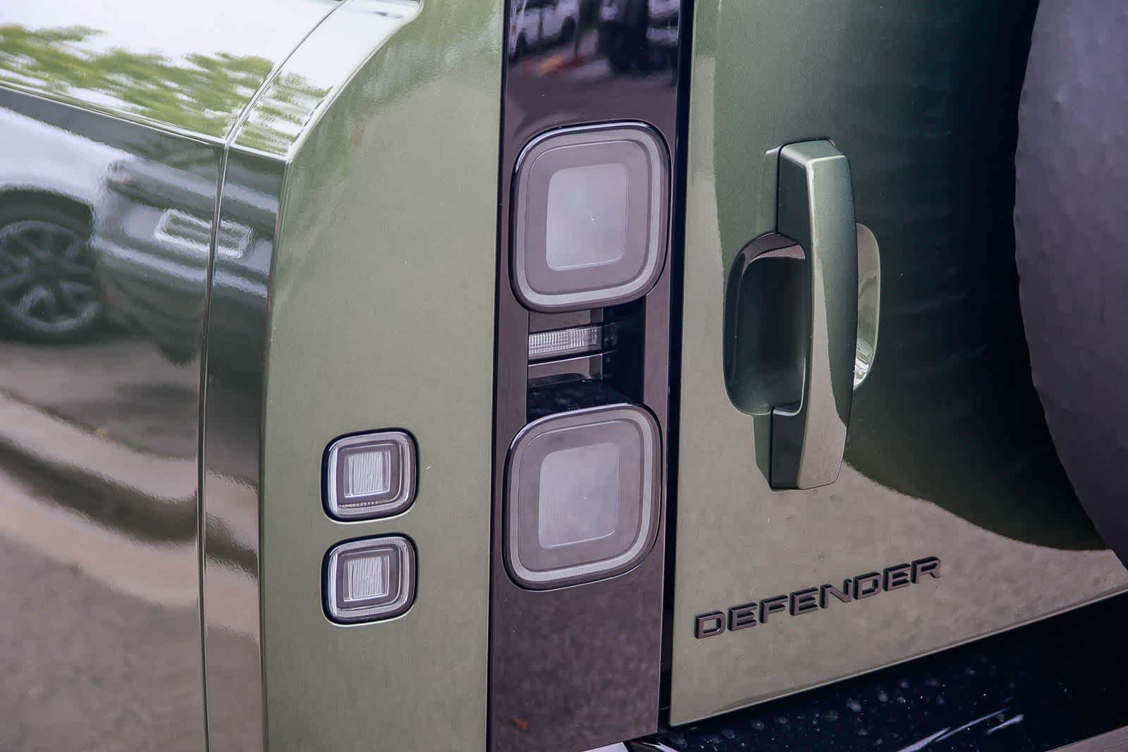 New 2026 Land Rover Defender 130 S AWD/4WD image 7