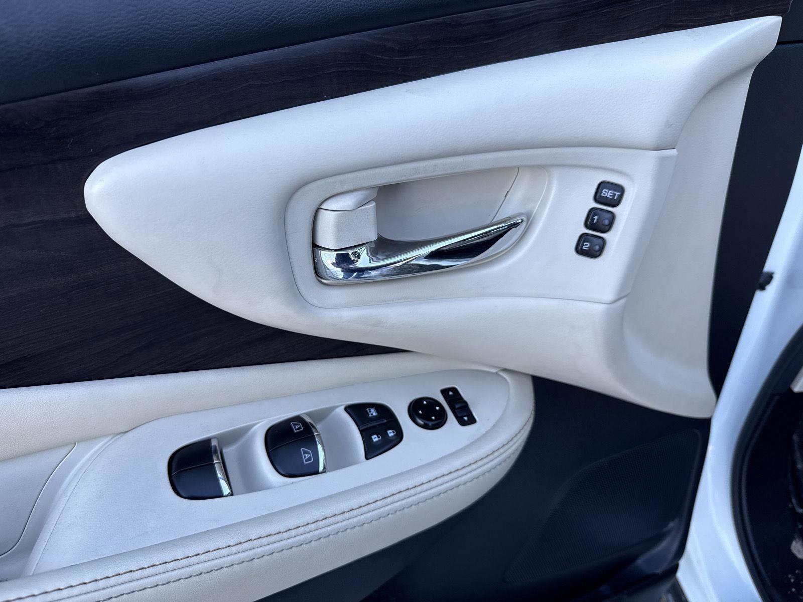 Used 2022 Nissan Murano Platinum w/ Cargo Package image 14