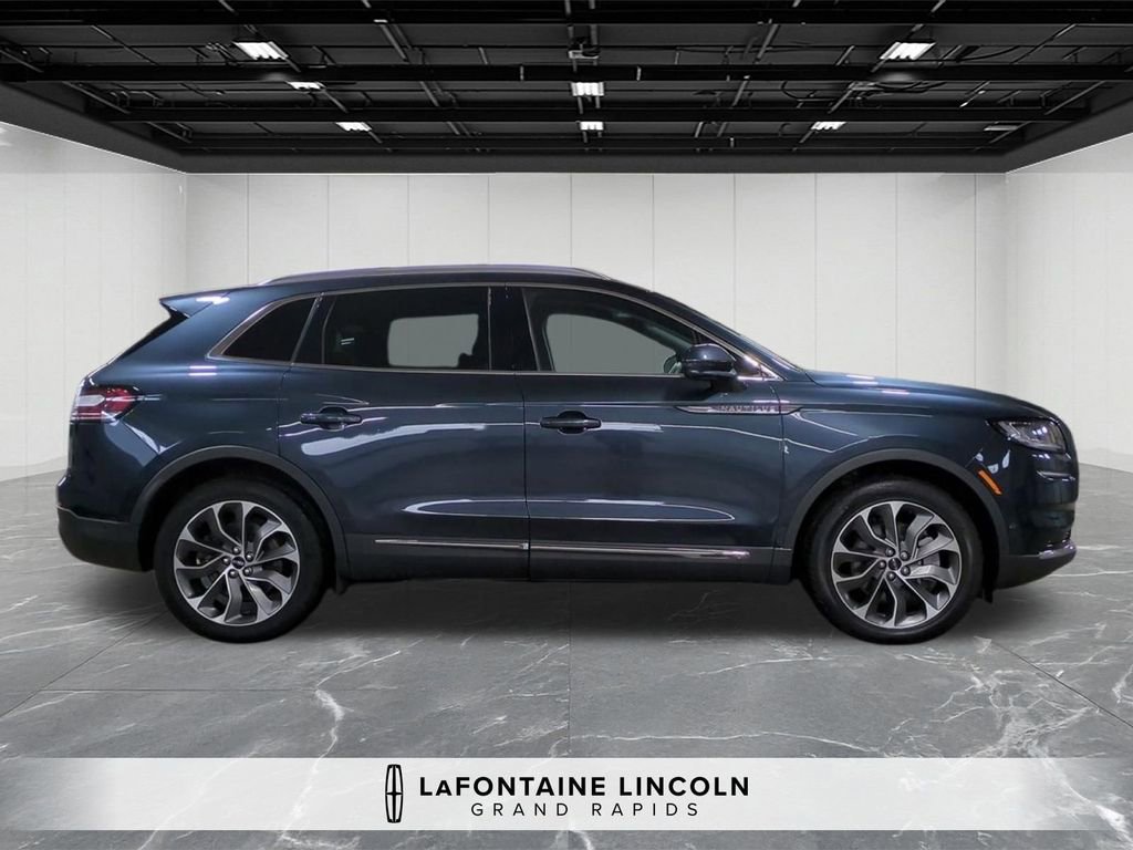 Certified 2021 Lincoln Nautilus Reserve w/ Equipment Group 201A image 6