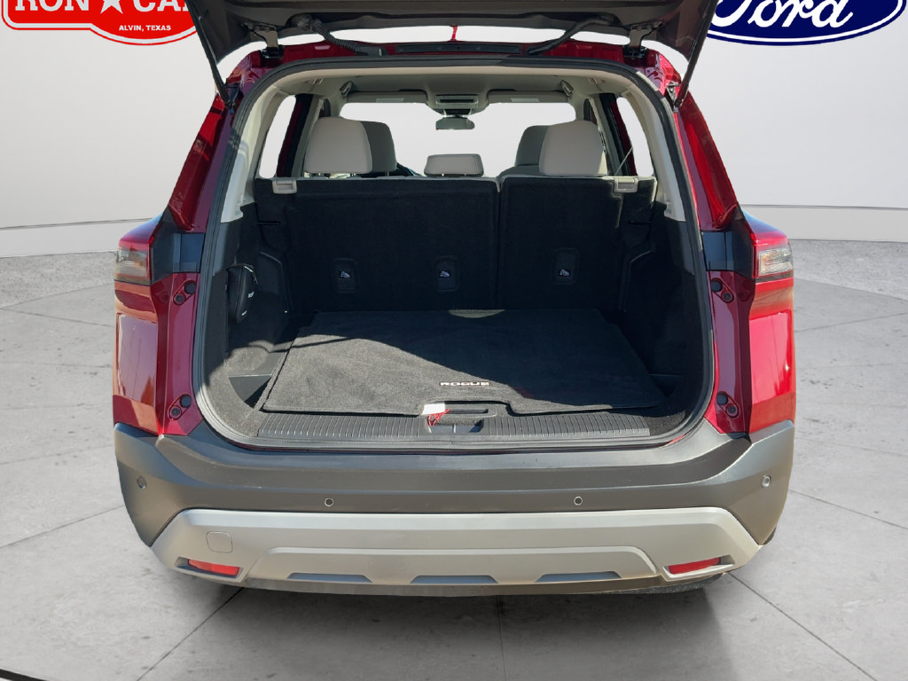 Used 2023 Nissan Rogue SV FWD image 21